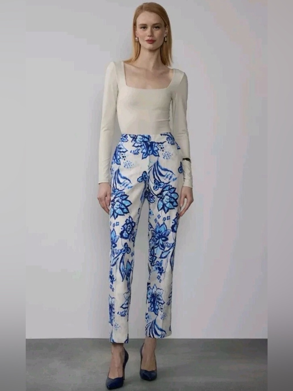 New York & Company White Straight Pants with Blue Floral Print